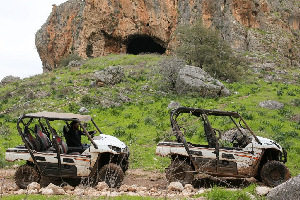 מסלולי טיולי רייזרים בכנרת בהנחה להזמנה מהירה.